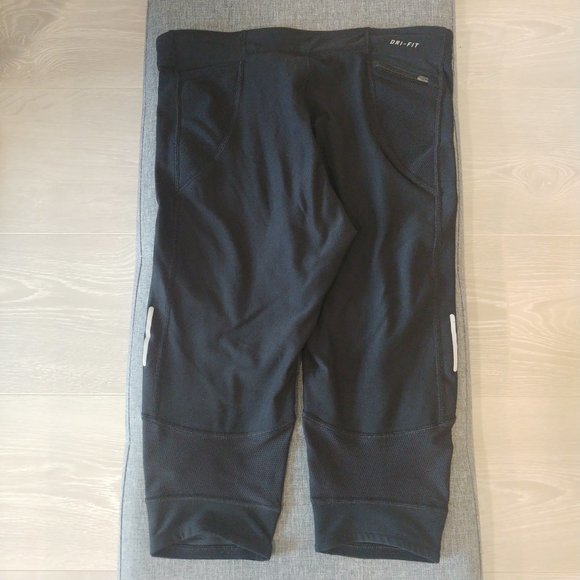 SOLD - Picture 4 of 9